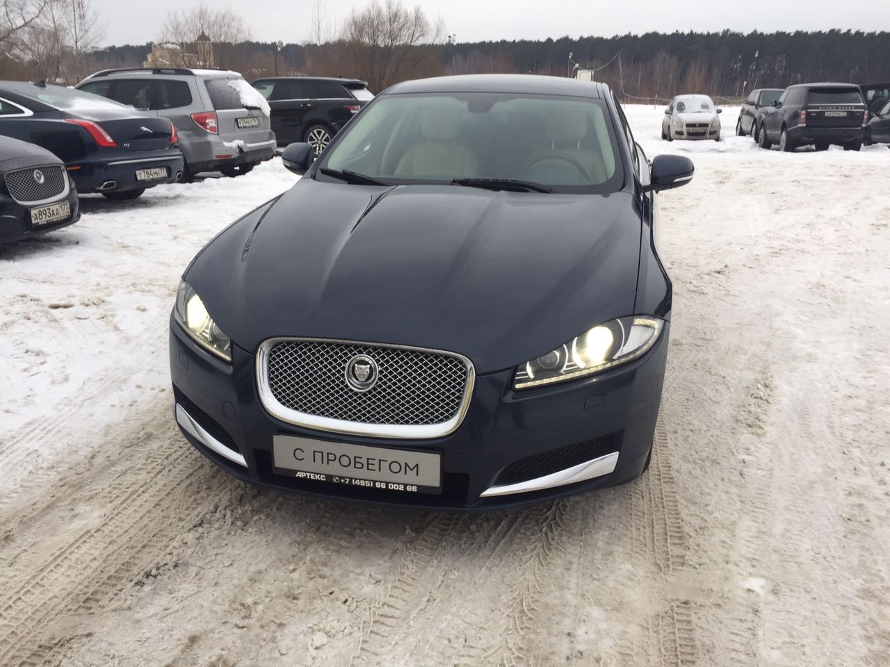Jaguar XF 2012